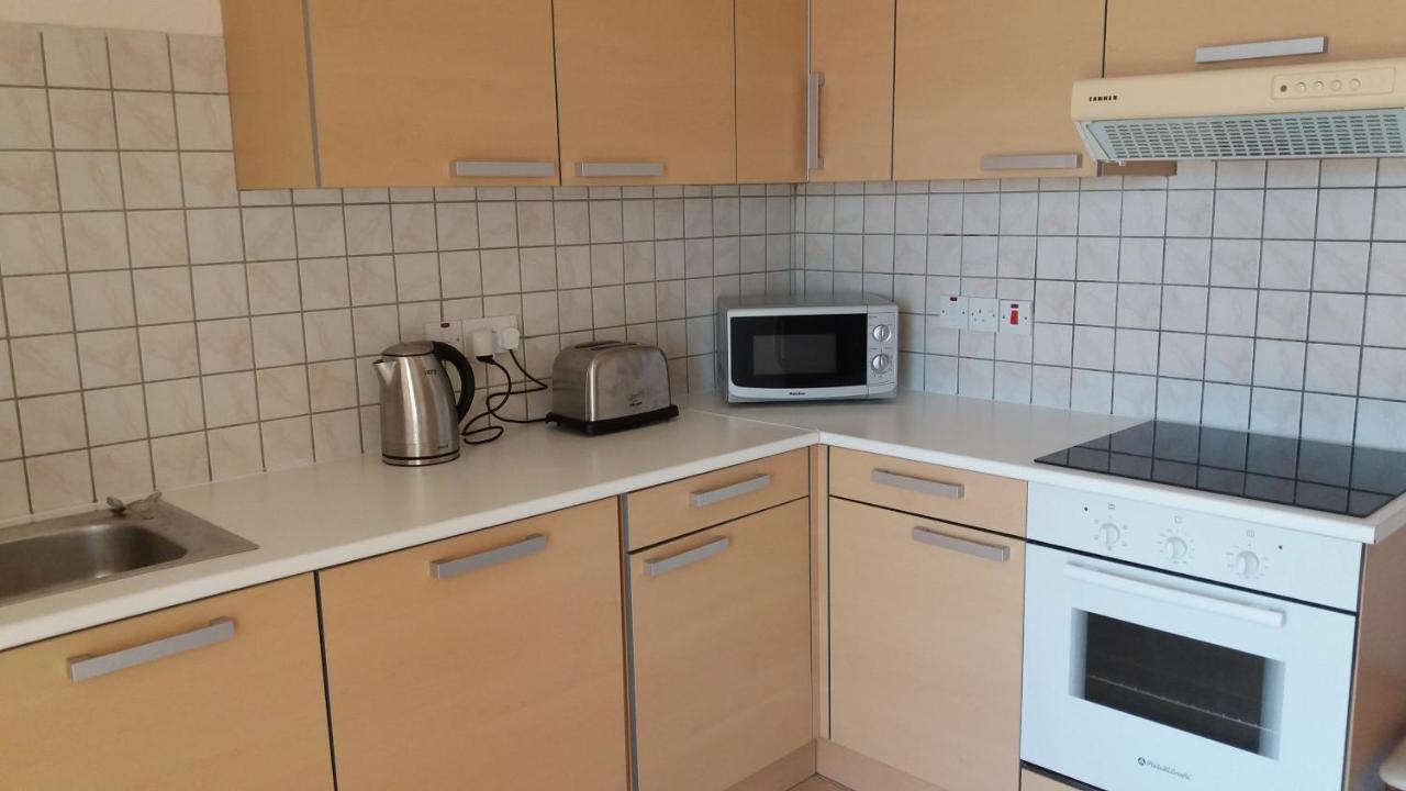403 Apartment Carisa Artemis Court Ларнака Екстериор снимка