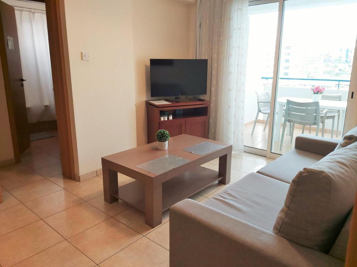 403 Apartment Carisa Artemis Court Ларнака Екстериор снимка