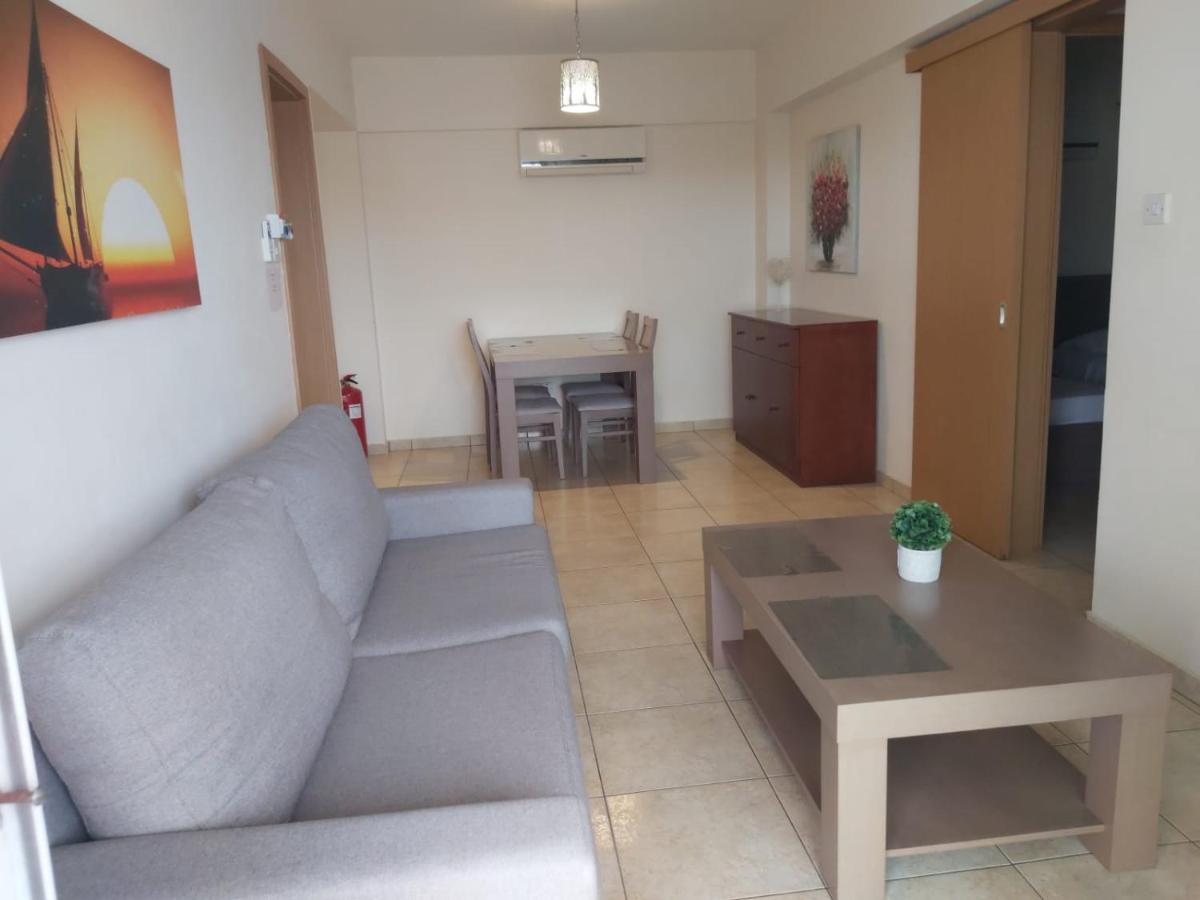 403 Apartment Carisa Artemis Court Ларнака Екстериор снимка