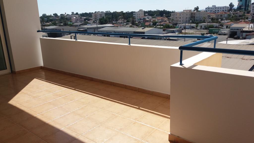 403 Apartment Carisa Artemis Court Ларнака Екстериор снимка